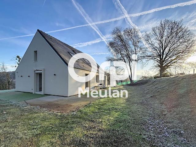Maison 9 pièces 203 m²