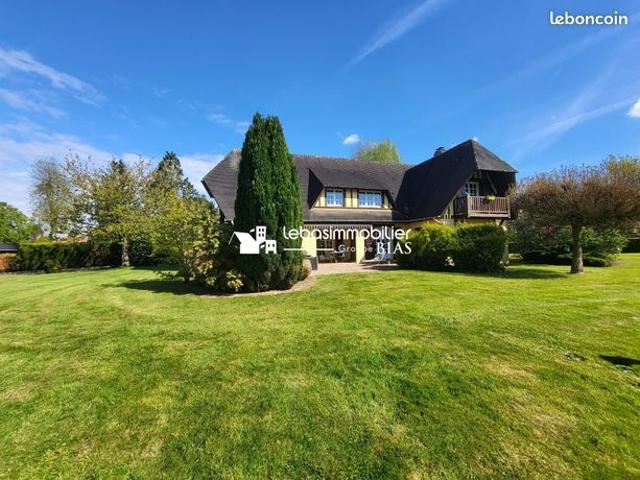Maison 9 pièces 203 m²