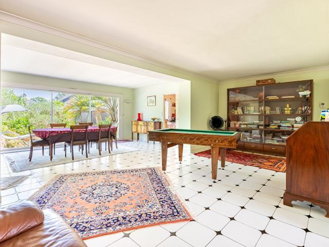 Maison 9 pièces 203 m²