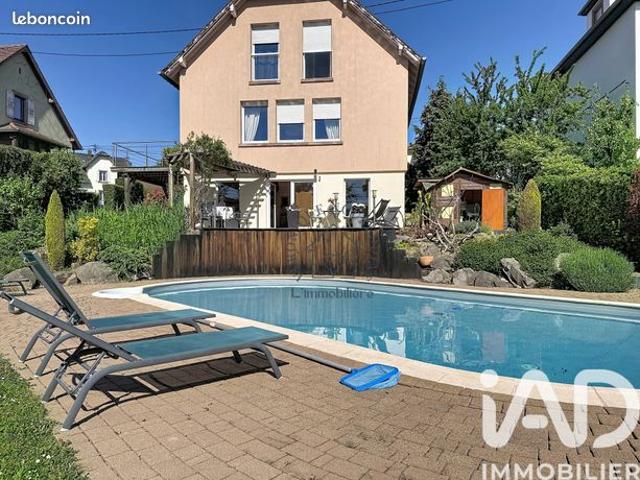 Maison 9 pièces 203 m²