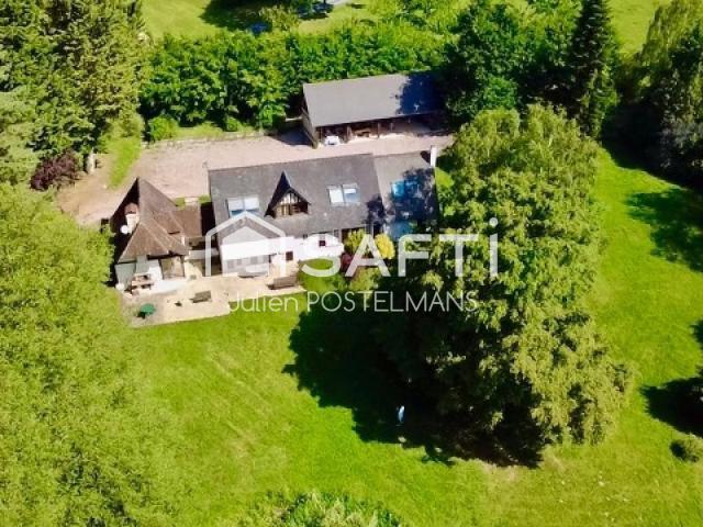 Maison 9 pièces 203 m²