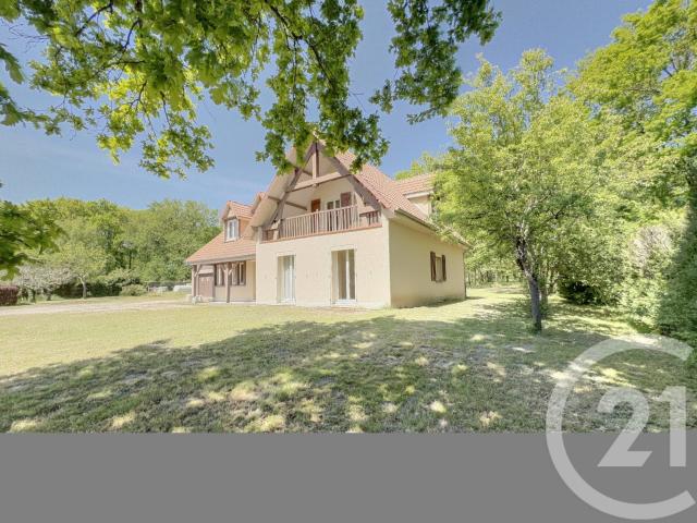 Maison 9 pièces 203 m²