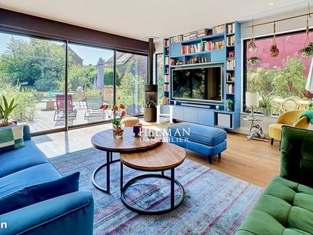 Maison 9 pièces 214 m²