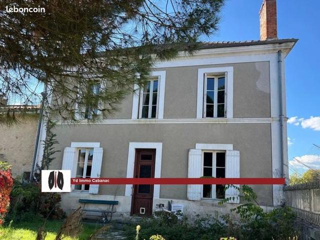 Maison 9 pièces 214 m²