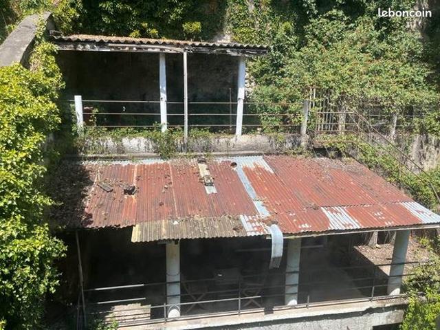 Maison 9 pièces 214 m²
