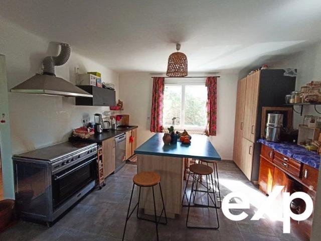 Maison 9 pièces 214 m²