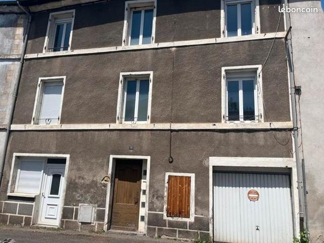 Maison 9 pièces 214 m²