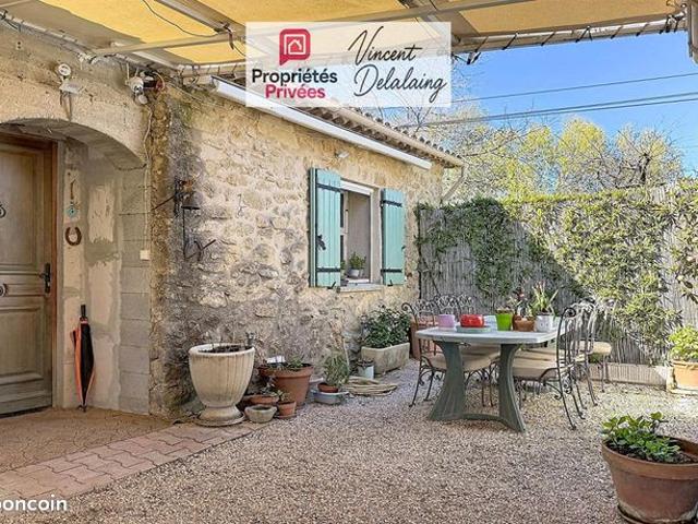 Maison 9 pièces 215 m²