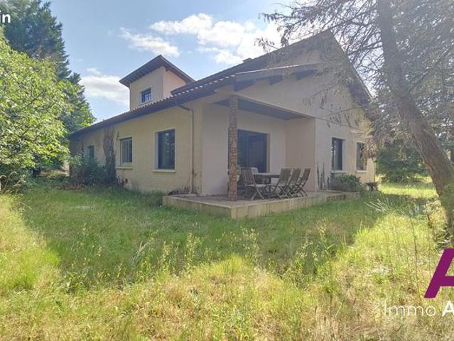 Maison 9 pièces 215 m²