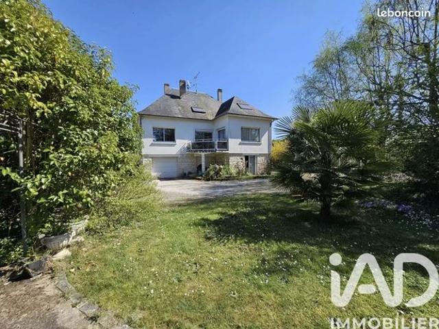 Maison familiale 9 pièces 215 m²