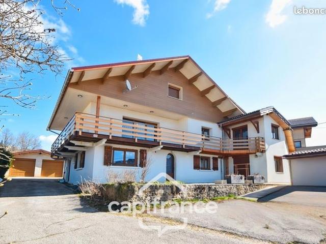 Maison 9 pièces 215 m²