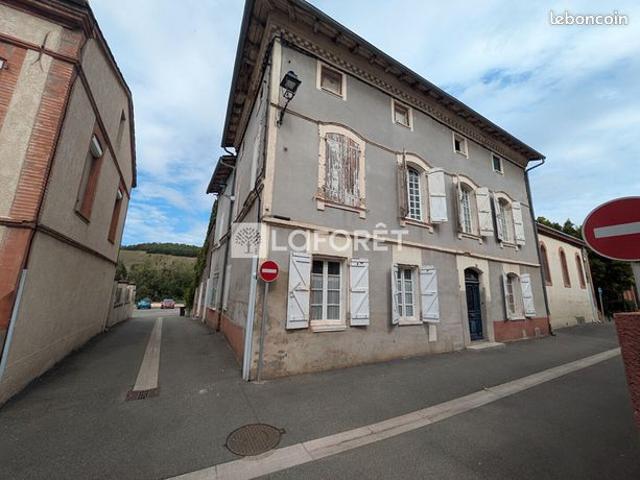 Maison 9 pièces 215 m²