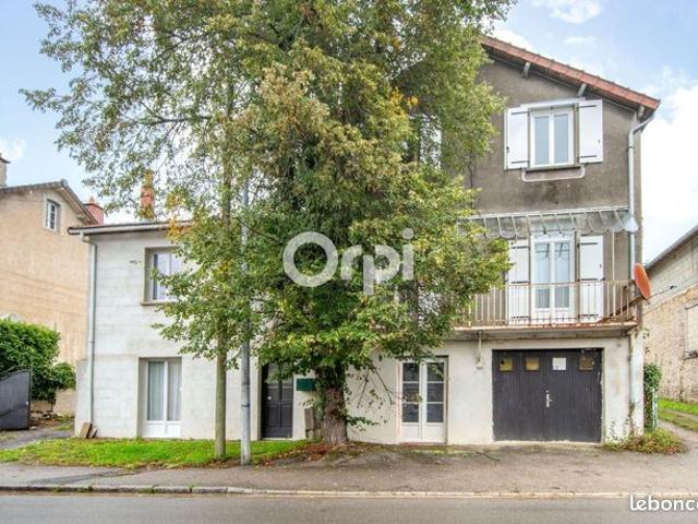 Maison 9 pièces 215 m²