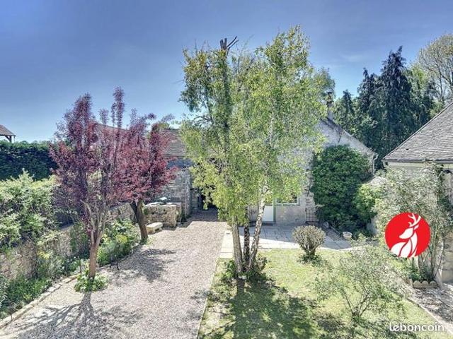 Maison 9 pièces 216 m²