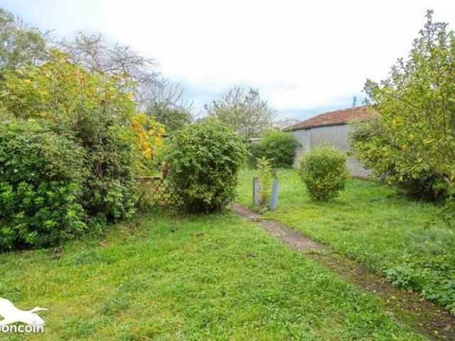 Maison 9 pièces 217 m²
