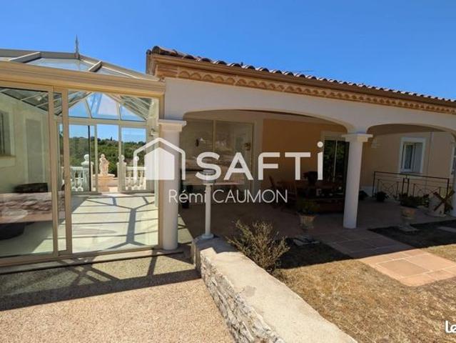 Maison 9 pièces 217 m²