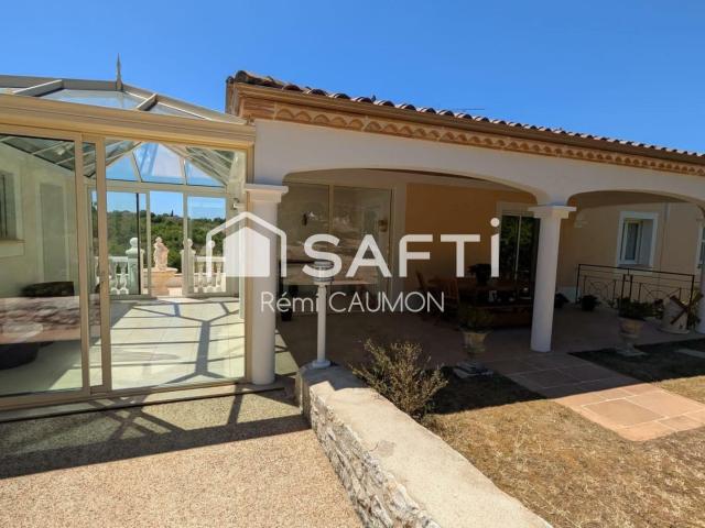 Maison 9 pièces 217 m²