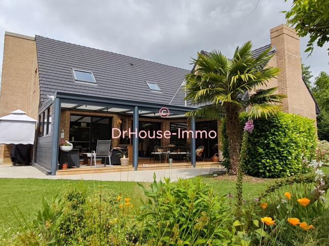 Maison 9 pièces 218 m²
