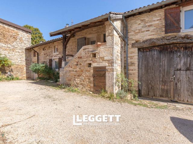 Maison 9 pièces 218 m²