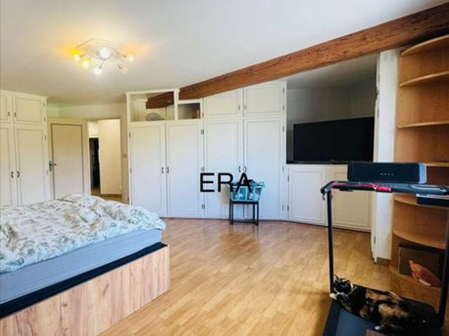 Maison 9 pièces 219 m²
