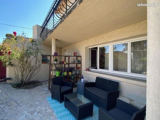 Maison 9 pièces 219 m²