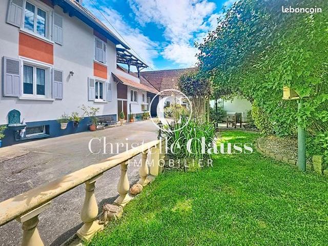 Maison 9 pièces 219 m²