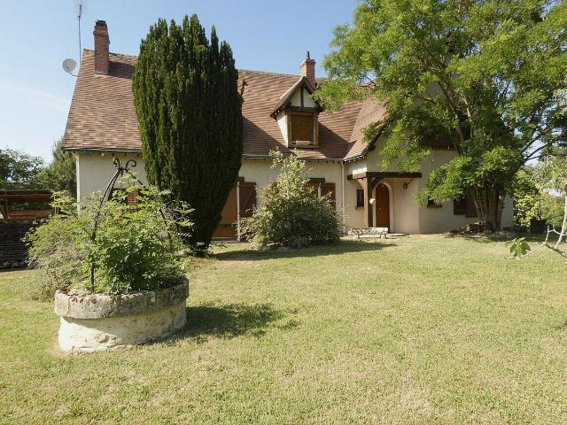 Maison 9 pièces 219 m²