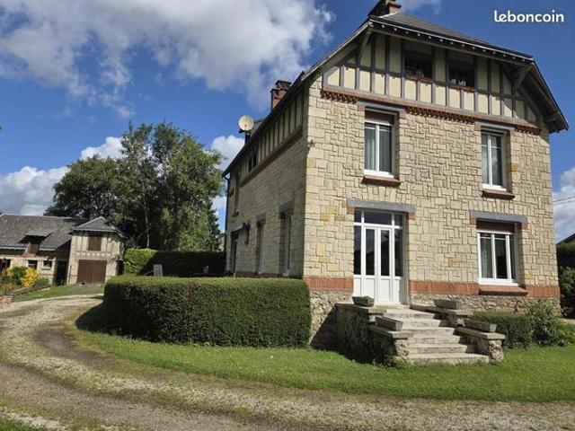 Maison 9 pièces 219 m²