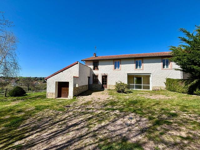 MAISON 9 PIECES 210 M2 SAINT MARTIN D'ESTREAUX