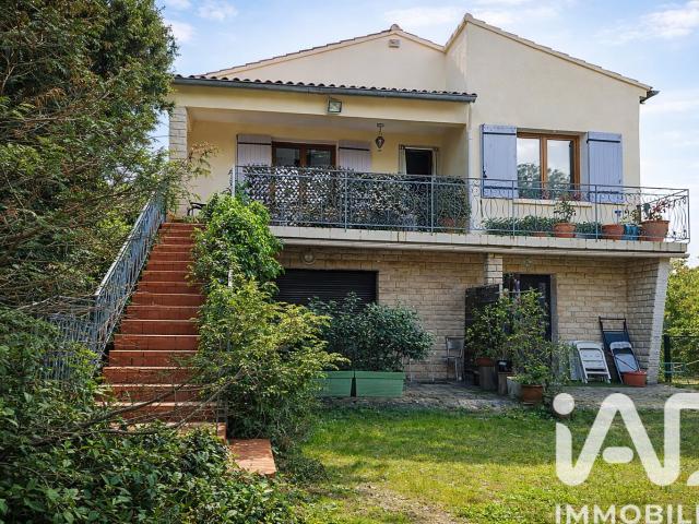 Maison 9 pièces 210 m²