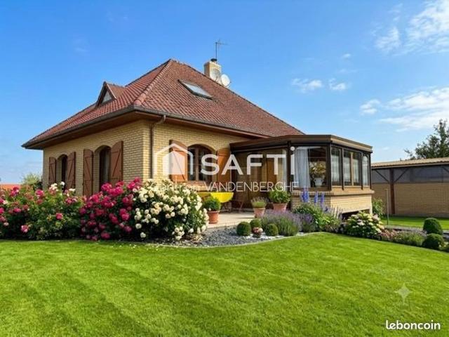 Propriété 9 pièces 210 m²