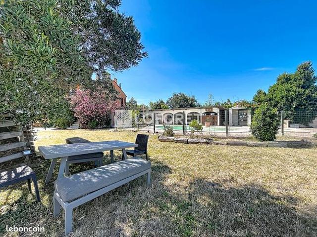 Maison 9 pièces 210 m²