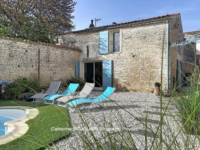 Maison 9 pièces 210 m²