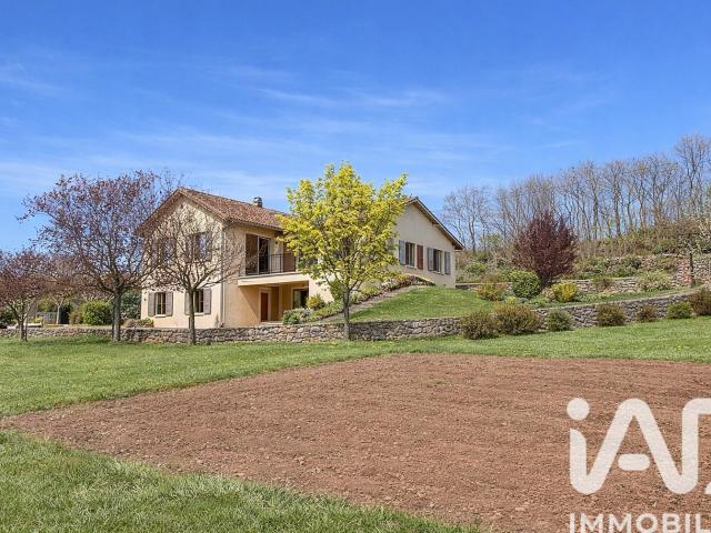 Maison 9 pièces 210 m²