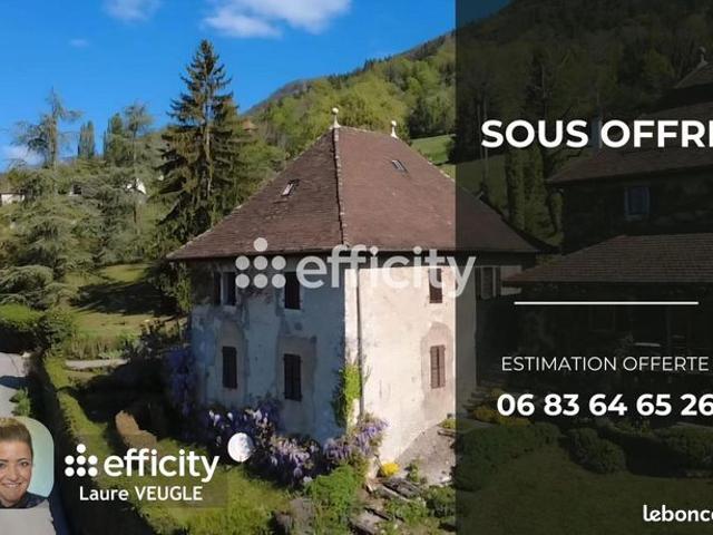 Maison 9 pièces 210 m²