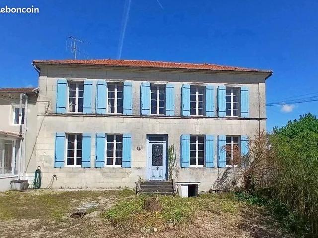 Maison 9 pièces 210 m²
