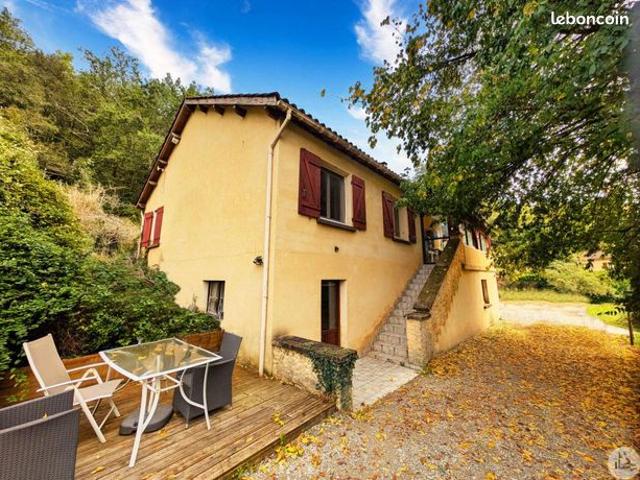 Maison 9 pièces 210 m²