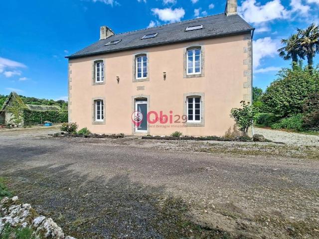 Maison 9 pièces 210 m²