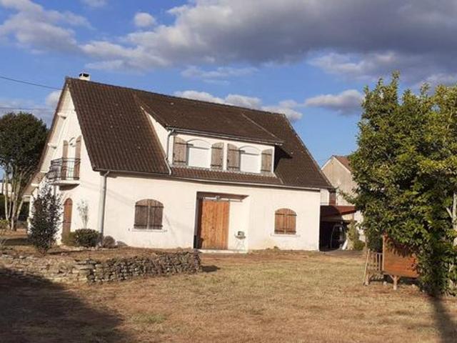 Maison 9 pièces 210 m²