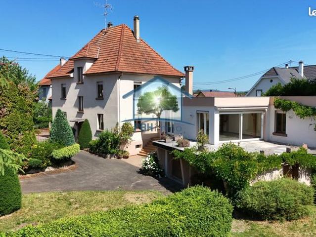 Maison 9 pièces 210 m²