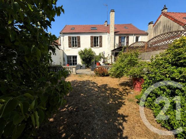 Maison 8 pièces 208 m²