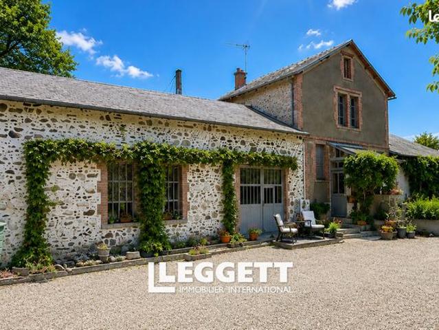 Maison 9 pièces 210 m²
