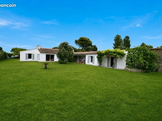 Maison 9 pièces 210 m²