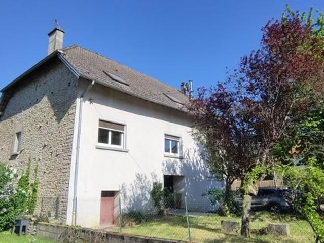 Maison 9 pièces 210 m²