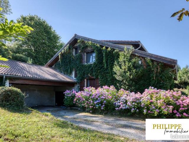 Maison 9 pièces 210 m²