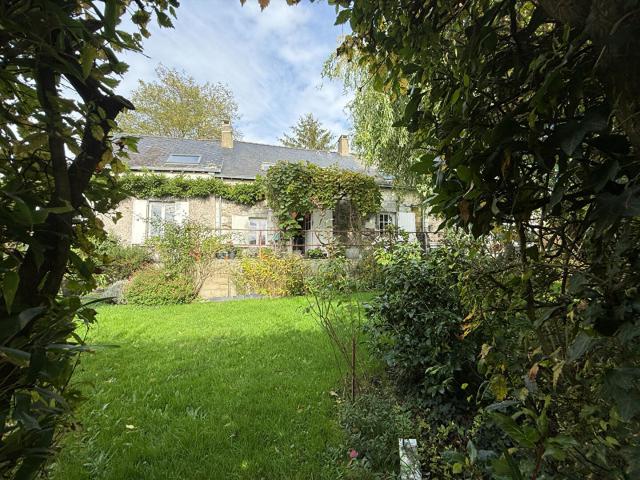 Maison 9 pièces 210 m²