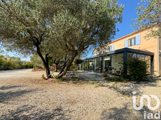 Maison 9 pièces 211 m²