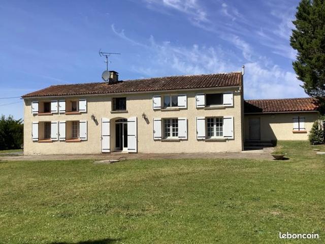 Maison 9 pièces 211 m²