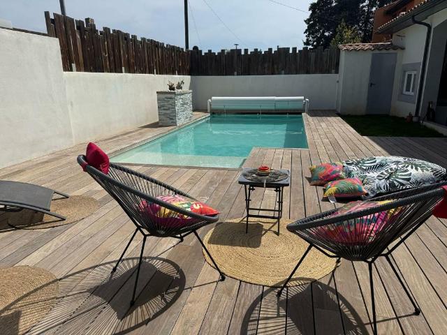 Maison 9 pièces 211 m²