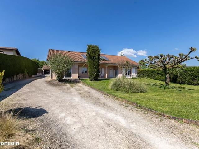 Maison 9 pièces 211 m²